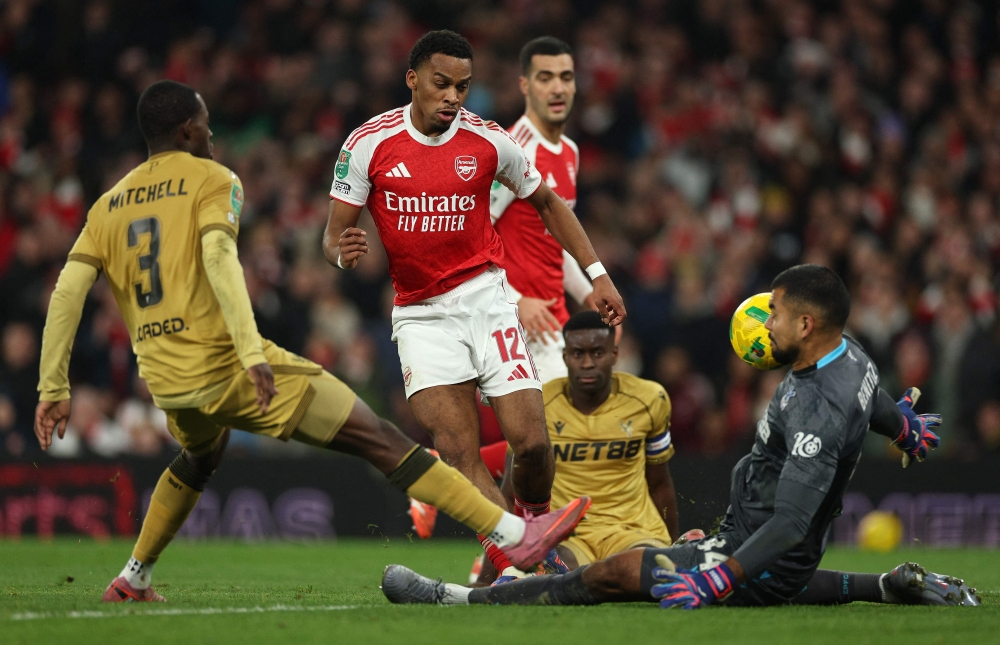 أرسنال يهزم كريستال بالاس ويتأهل لنصف نهائي كأس الرابطة