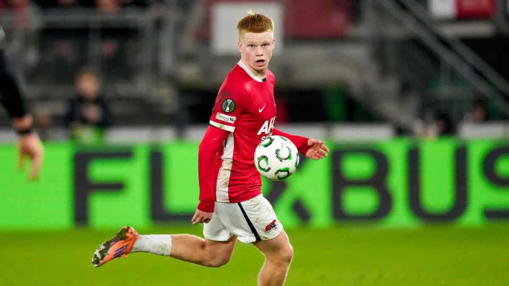 كييس سميت: موهبة هولندا على رادار ريال مدريد وبرشلونة