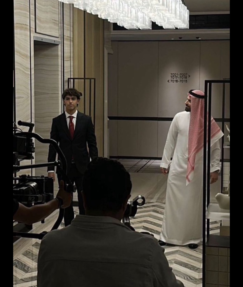 سر ظهور جواو فيليكس ونيفيز معاً في الرياض قبل جولة الحسم